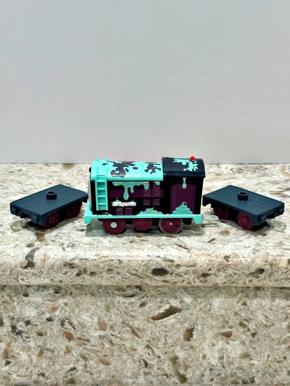 Thomas & Friends TrackMaster Motorized Frosting DIESEL 2 Flatbed Cars 2021 WORKS